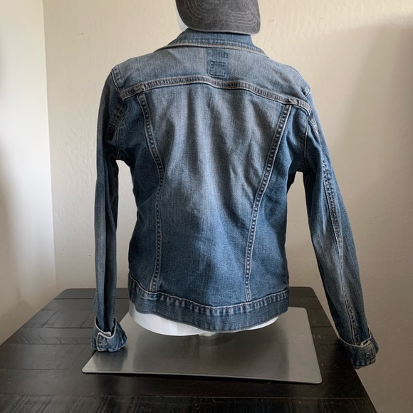 GAP Jean Jacket - Picture 4 of 6